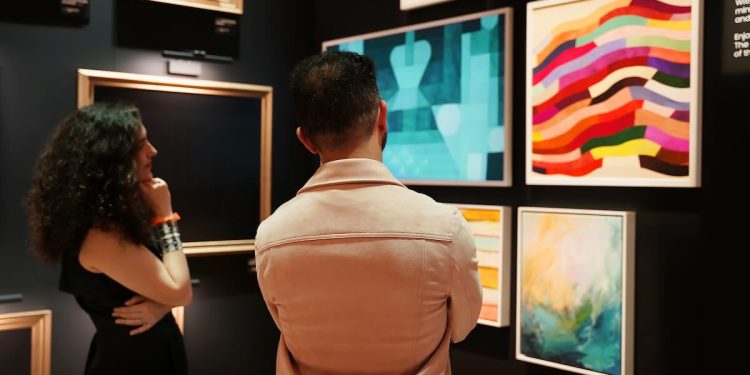 The Frame Pro redefine la elegancia y la conectividad con tecnología inalámbrica