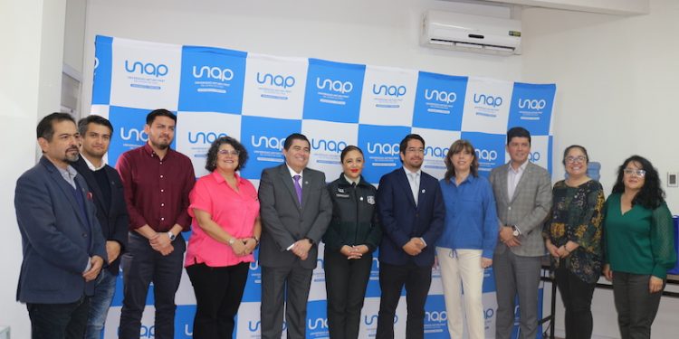 UNAP y Gendarmería refuerzan convenio para prácticas profesionales e investigación en contextos penitenciarios