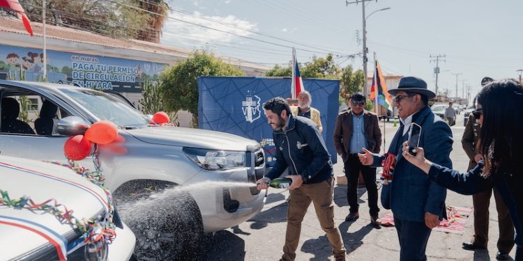 Recursos GORE: Plaza cívica de Huara alcanza un 70 por ciento de avance