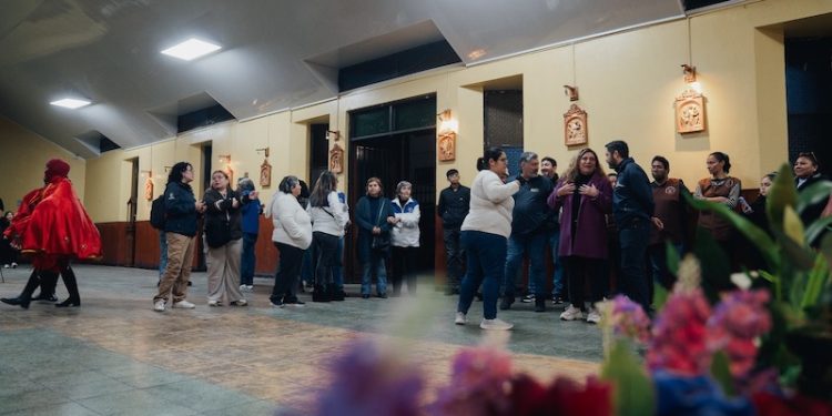 Inauguran obras de mejoramiento en Iglesia de Plaza Arica