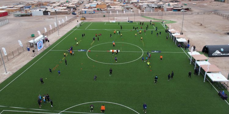 Chanavayita y Collahuasi impulsan programa integral de vida saludable en nuevo complejo deportivo del borde costero sur de Iquique