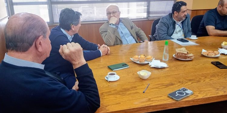 Max Barrera reelegido Presidente de la Asociación Usuarios ZOFRI A.G. 1