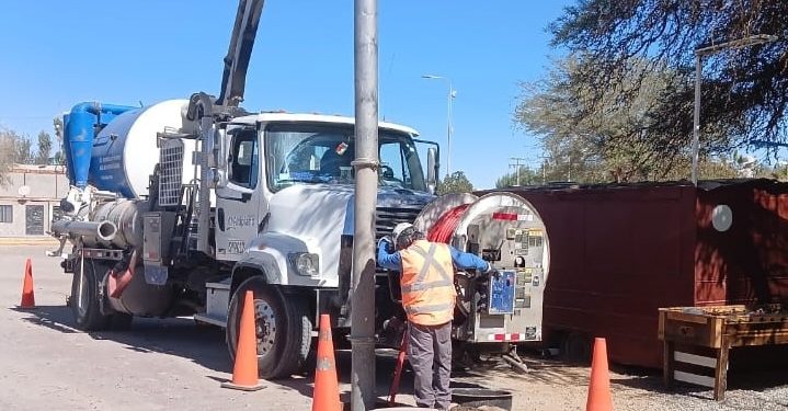 Aguas del Altiplano desarrolla plan de mantención preventivo en La Tirana