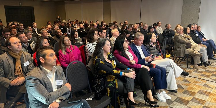 Cochilco entrega proyecciones del cobre en nuevo capítulo del Club de la Minería APRIMIN