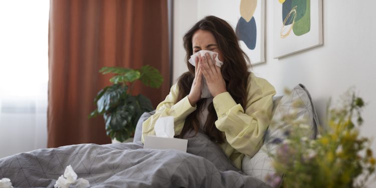 Alergia no es resfrío: Especialistas advierten sobre riesgos de sobreinfección en pacientes alérgicos