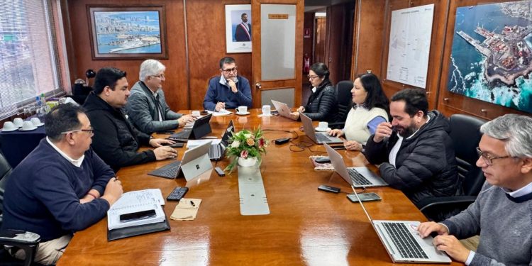 Puerto de Iquique activó Comité de Crisis y determinó acciones preventivas