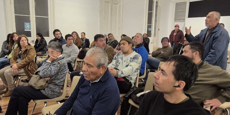 Conversatorio exploró la historia territorial y religiosa del Santuario de La Tirana