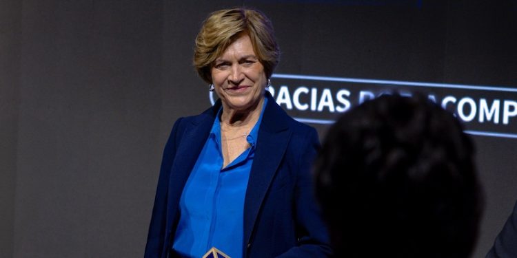 Evelyn Matthei critica creación de apenas 141 empleos en el último año: “Es una señal clara de que nuestra economía está estancada y muchas familias en Chile lo están pasando mal”