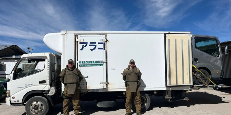Carabineros incautó dos vehículos por contrabando en Colchane