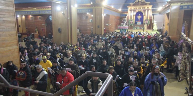 Arica despide a 41 Bailes Religiosos en su rumbo a La Tirana 2025