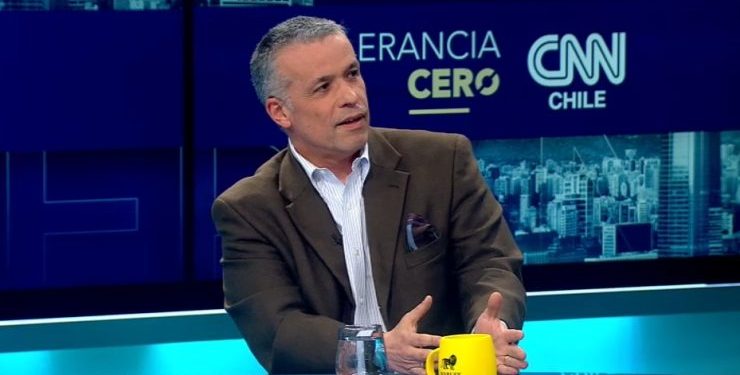 “Votaré nulo”: Óscar Landerretche, ex presidente de Codelco, oficializa que no apoyará a Jeannette Jara con dardos a su candidatura