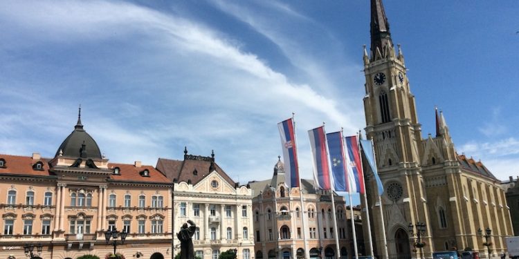 Chilenización del desierto de Atacama y Taltal exponen en 58 Congreso Americanista en Serbia