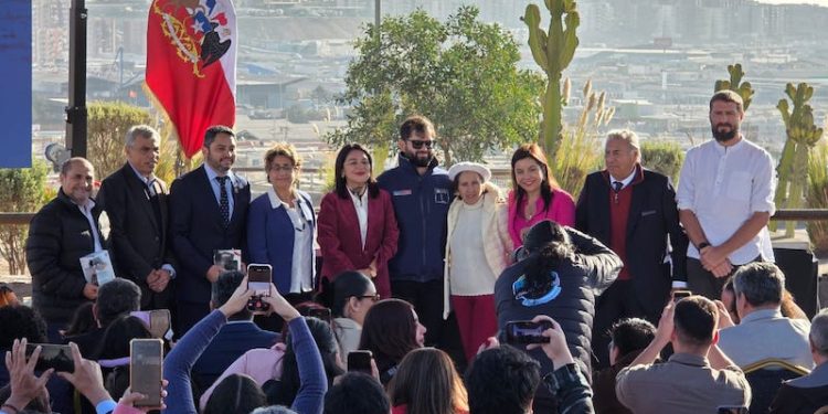 Presidente Boric valoró avance del proyecto de construcción del teleférico