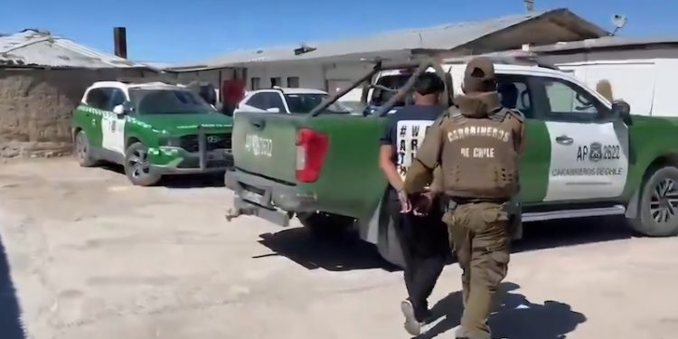 Carabineros recuperó vehículo robado en el sector fronterizo