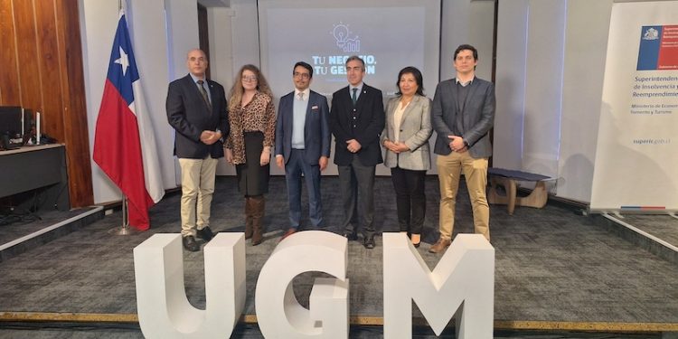 Siete de cada diez emprendedores sin formación financiera: Nuevo estudio revela brechas y propone rediseñar apoyos