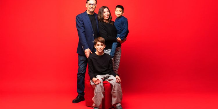 “He aprendido que no me puedo rendir”: Conoce la historia de Alan, el niño embajador de la campaña Teletón 2025