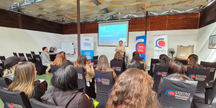 Emprendedoras inician su participación en el programa Capital Pioneras 2025