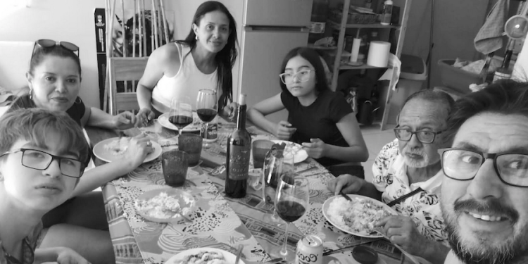 Ojos de agosto, por Sonia Pereira Torrico