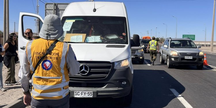 Intenso operativo de fiscalización realizó el MTT en Huara