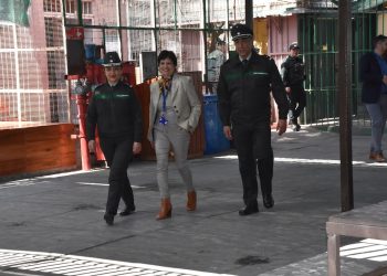 Defensora Nacional visitó el CCP de Iquique y fue entrevistada en la Radio Estación S/N