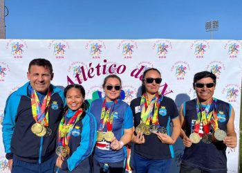 Profesores atletas de Iquique logran múltiples medallas en torneo de Zona Norte