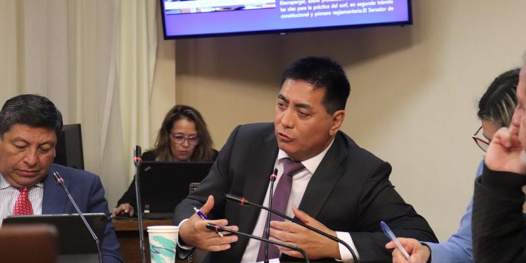 Diputado Lee solicitó registro de asistencia de consejeros  a sesiones del CORE Arica-Parinacota