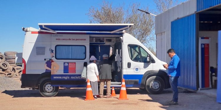 Vecinos de Mantos Verdes accedieron a diversos servicios públicos