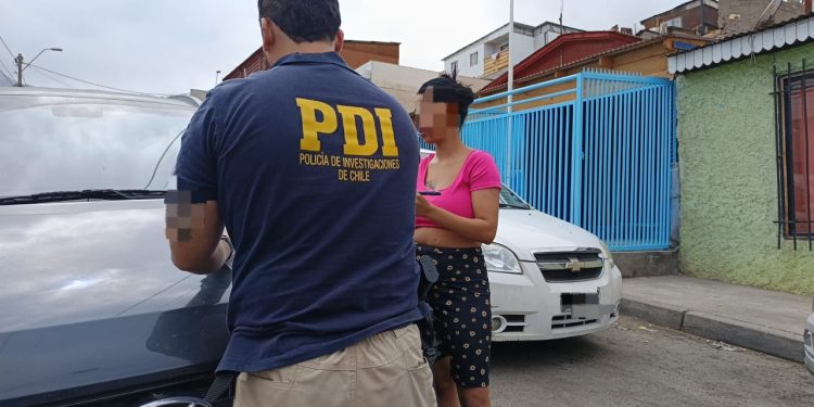 PDI refuerza trabajo migratorio en Tocopilla con operativo en campamento y sector céntrico”