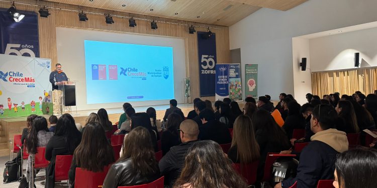 Docentes y equipos de salud participaron en el Seminario: Salud Mental y Prevención del Suicidio en Niñez y Adolescencia