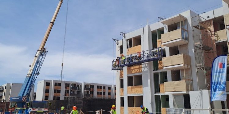 MINVU invita a profesionales a postular al proceso de acreditación de Evaluadores Energéticos para sector habitacional