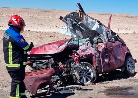 Enfermera muere en accidente carretero en área de la Cuesta Tiliviche