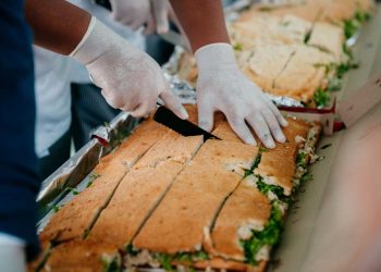 Barrio Playa Brava invita a saborear un Cavanchino de 13 metros