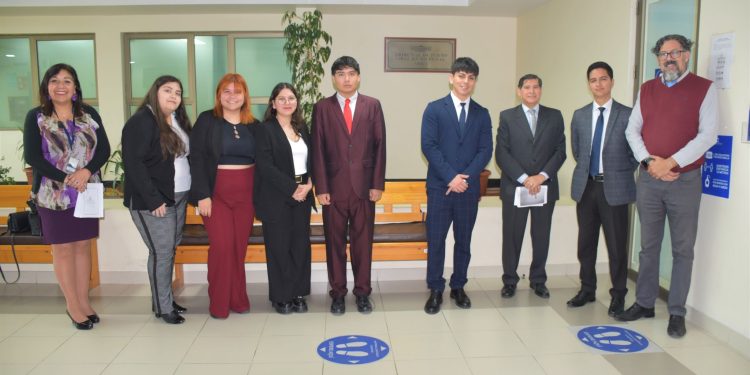 Justicia Abierta: Tribunal de Juicio Oral dictó charla a estudiantes de Derecho de la UTA