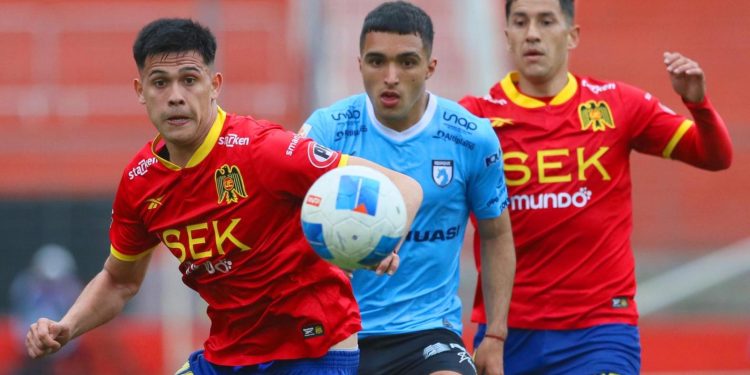 Iquique empató 2-2 con Unión Española / La tabla del descenso 2025