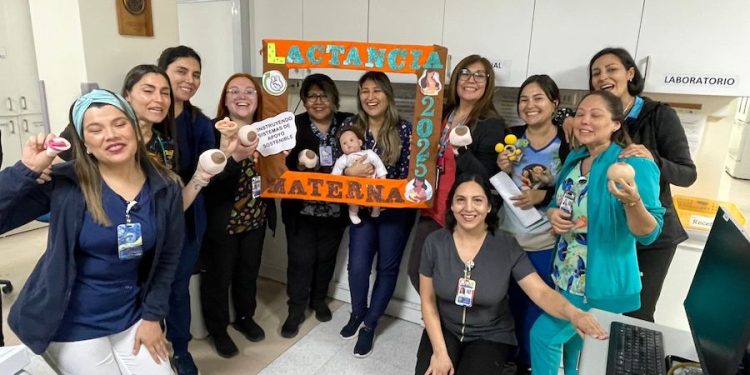 Hospital de Iquique destaca beneficios de la lactancia materna