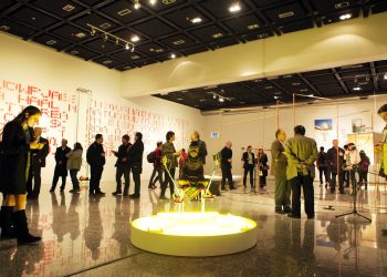 CCU en el arte invita a creadores nacionales a exponer en su espacio cultura a través de su convocatoria 2026