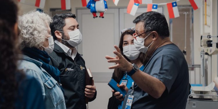 Gobierno Regional refuerza al Hospital de Iquique con nuevas camillas