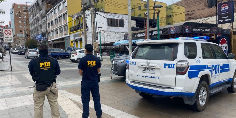 10 detenidos: PDI Arica y Fiscalía desarrollan masivo operativo en Seremi de Bienes Nacionales regional por delitos de corrupción pública