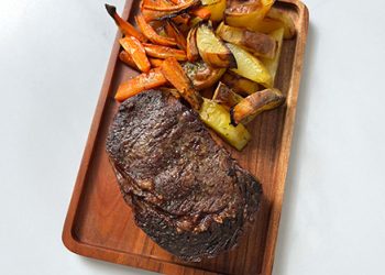 Lomo al Horno con Verduras y Papas