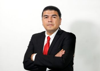 Bots: la sombra digital que erosiona internet y la educación