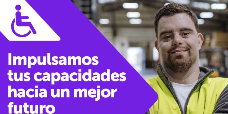 Curso gratuito de Sence busca capacitar a personas con discapacidad