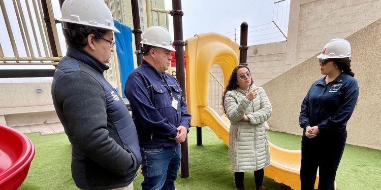 Tercera visita técnica en Alto Hospicio aborda mejoras en el suministro eléctrico