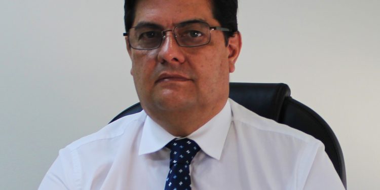 Desafíos éticos entre tecnología y política