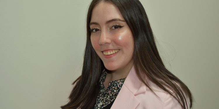 En el silencio mueren miles