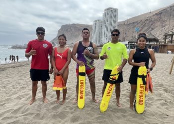 Vino desde Rapa Nui para aprender con los que saben en rescate acuático