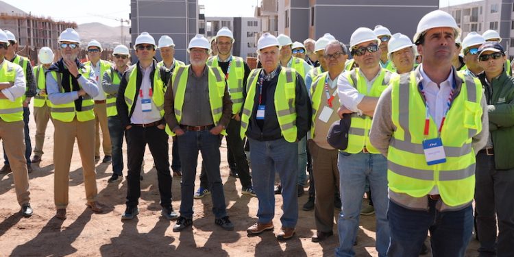 Renav 2025: Colaboración público-privada para enfrentar el déficit habitacional