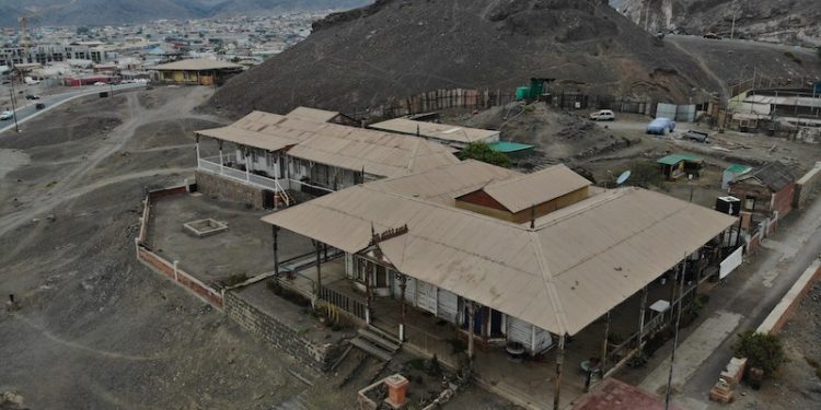 Por Chile y el Mundo Dr. en Historia expone desarrollo del Salitre teniendo como referencia lo ocurrido en Taltal