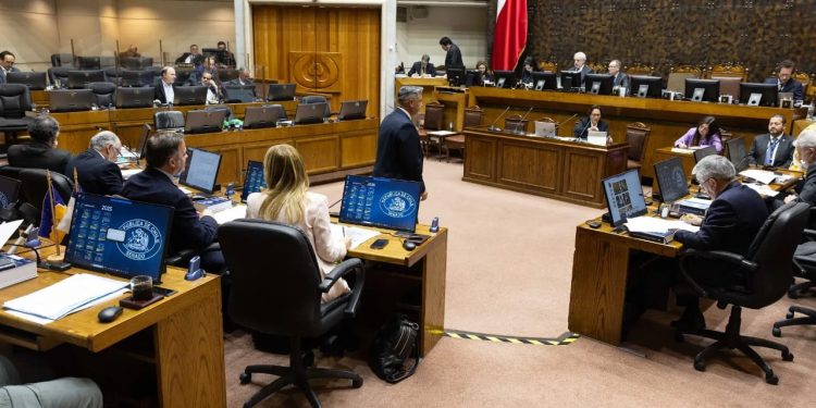 Sala del Senado aprobó por amplia mayoría el proyecto de ley de Fortalecimiento de Ferias Libres