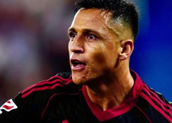 Alexis Sánchez se gana elogios de fanáticos del Sevilla