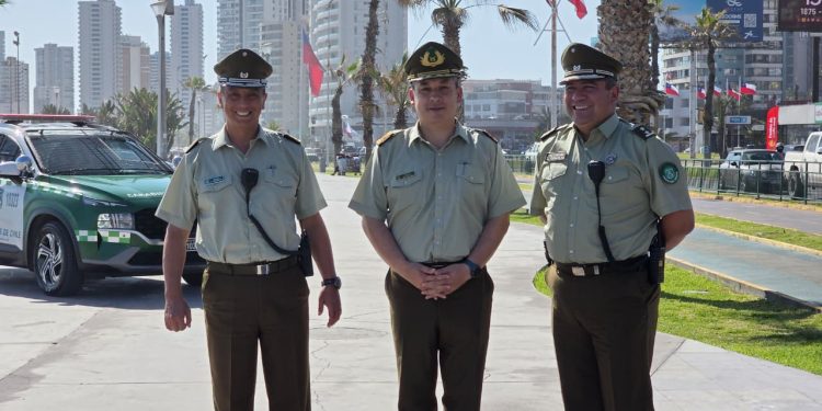 Carabineros realizará cambio de mando en la Región de Tarapacá / Asume el coronel Adrián Andrades Miranda